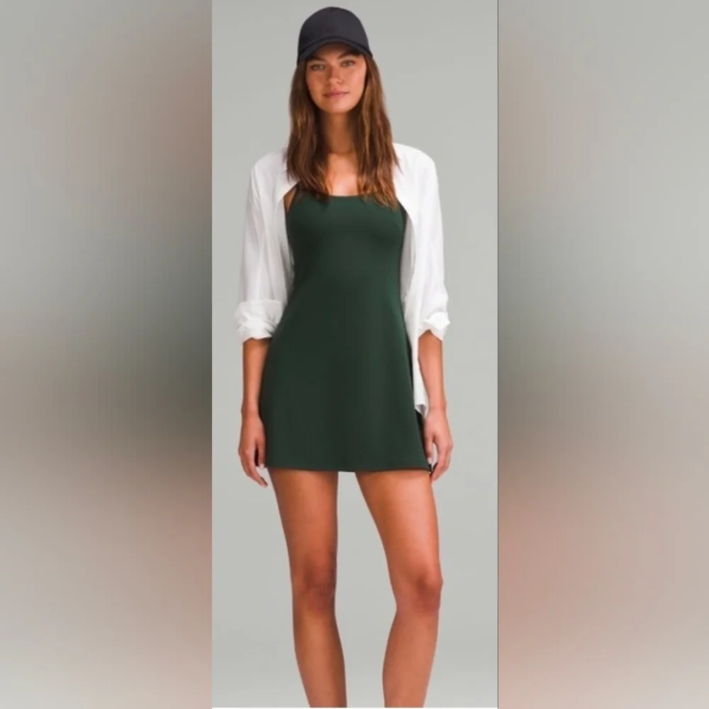 Align Dress - Picture 2 of 3
